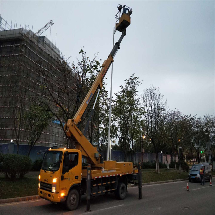 上海嘉定小型高空作业车出租