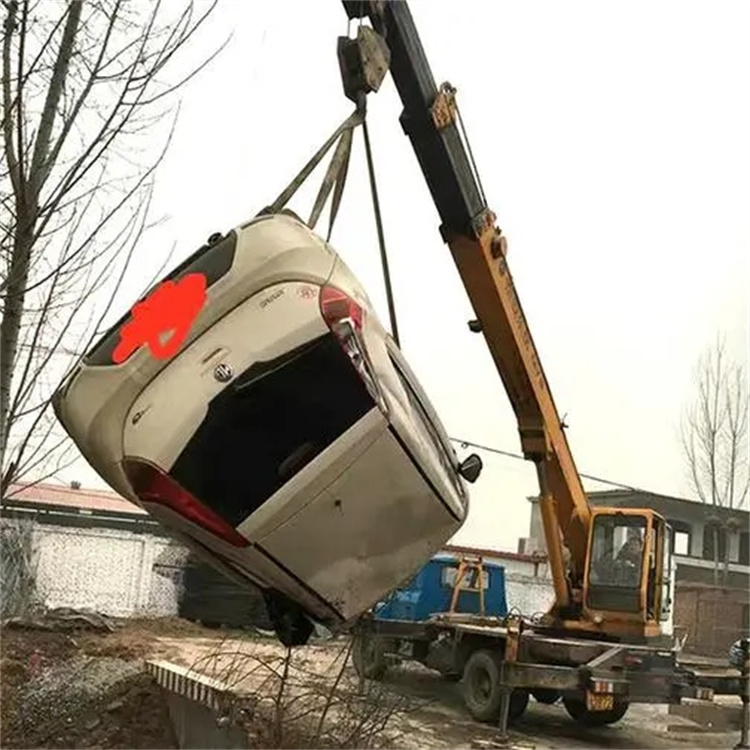 上海嘉定随时待命，吊车24小时道路救援服务全解析
