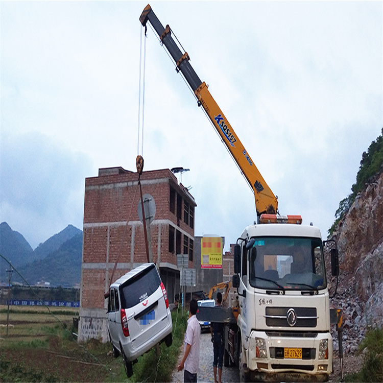 上海嘉定道路救援用随车吊应急服务：高效、可靠的紧急救援解决方案